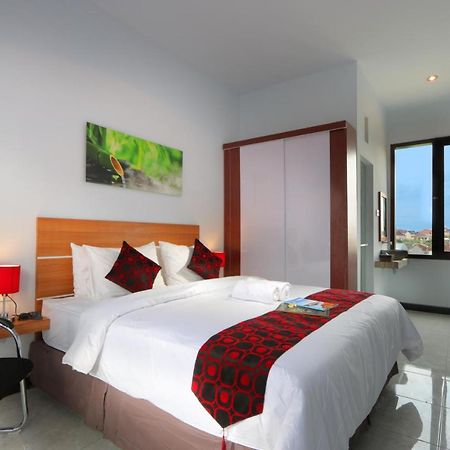 Valomia Guest House Kerobokan Екстериор снимка